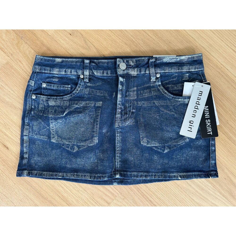 NWT Madden Girl Metallic Silver Denim Mini Skirt Y2K Mcbling size M